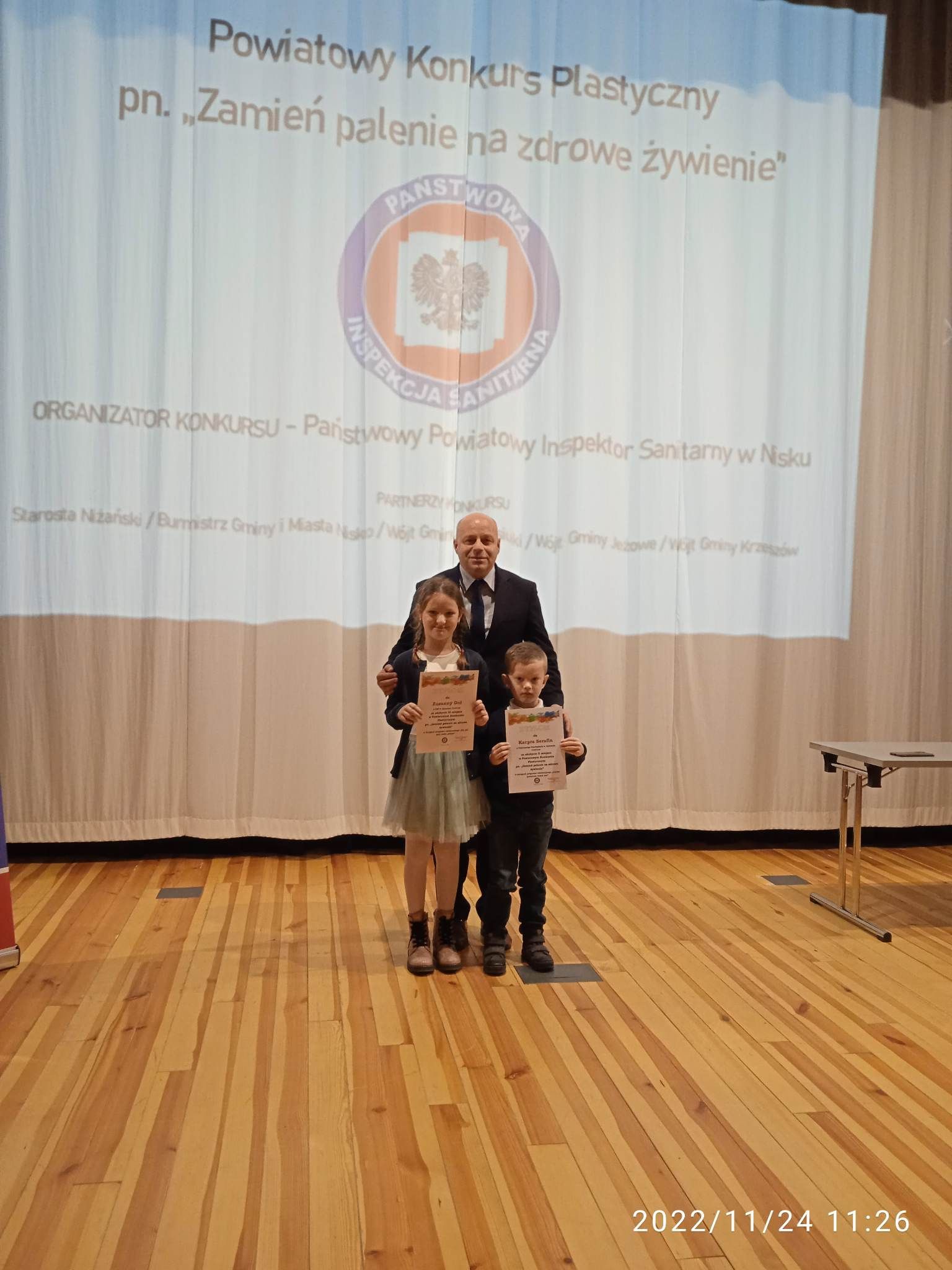 Sukcesy naszych uczniów w Powiatowym Konkursie Plastycznym